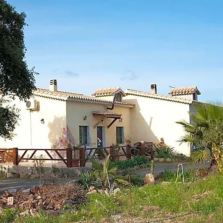 Hotel Sotto Le Querce Is Morus